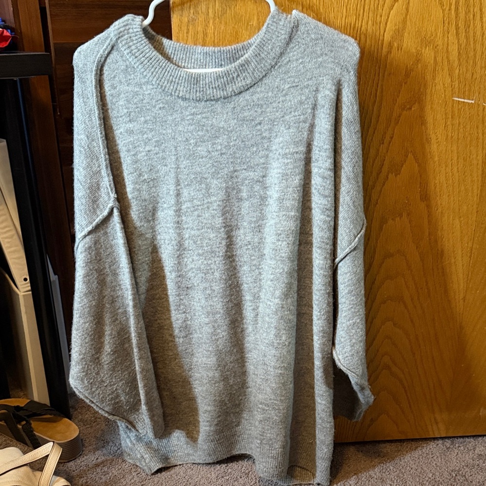Zenana Outfitters Gray Crew Neck Sweater